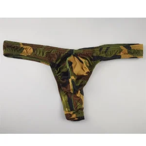 Sous-vêtement au motif de guerre